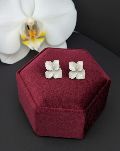 White Petal Bloom Silver Plated Stud Earrings